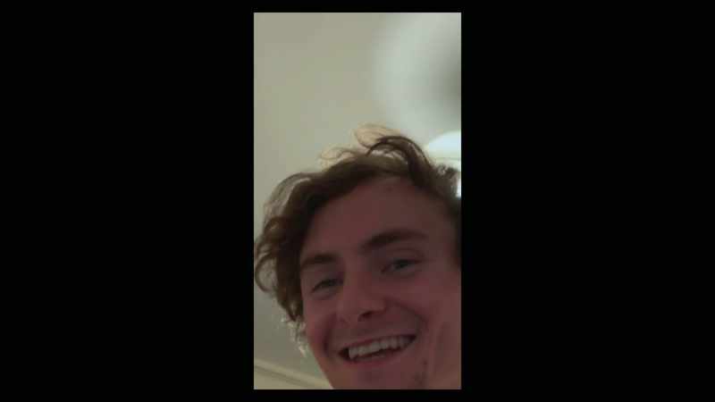 [laughs] -Stop filming me