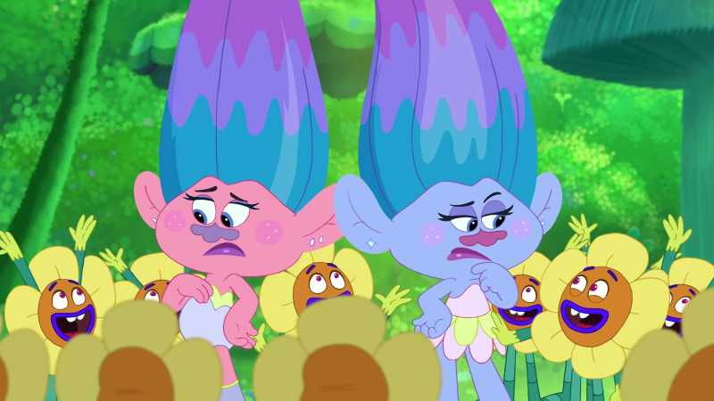 [laughter and chatter] -Oh, hey, guys