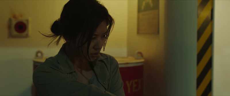 Lee Dayeon, What are you doing in there? Why did you take the gun out?