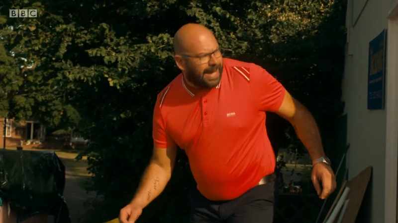 Lee? Lee, mate?