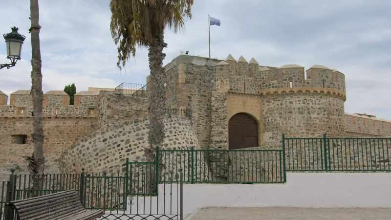 Lee referred to Almuñécar as 'Castillo' in his books