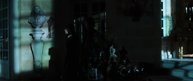 LEIGH: Robert!