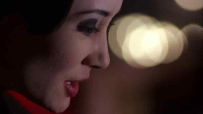 Leila sings in a different way