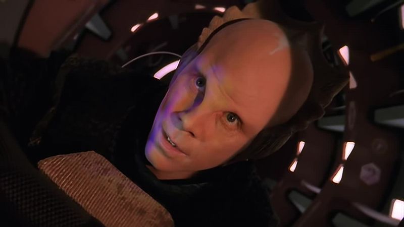 Lennier, what are you doing?