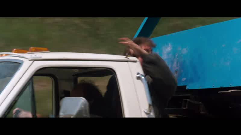Leo: There they are!