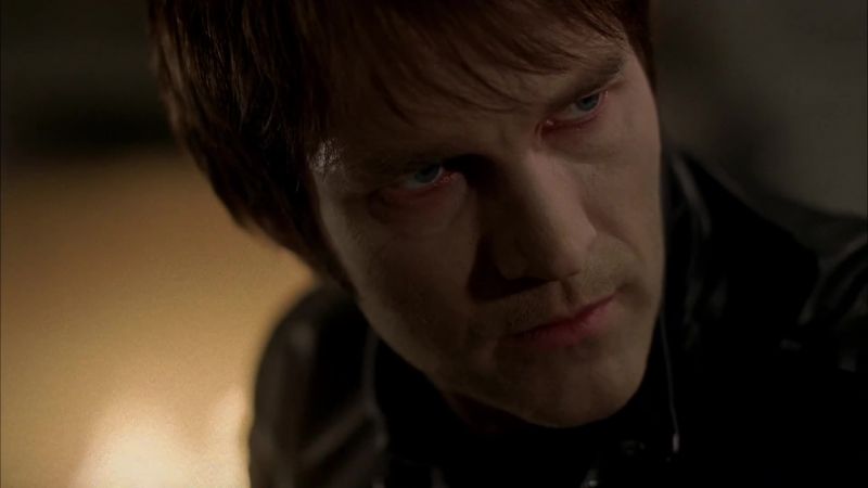 Leon, look at me