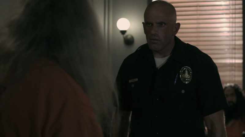 Leon! - No, somebody go get Justin!