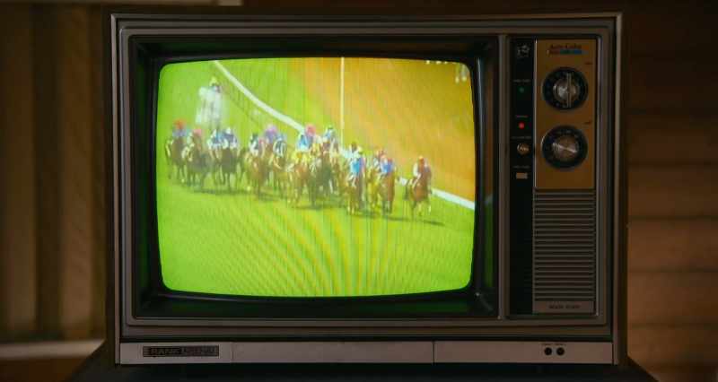 Let her go! - Here comes Super Impose