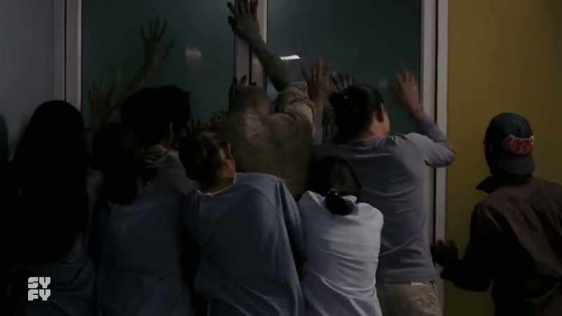 Let go! Please! Let go!