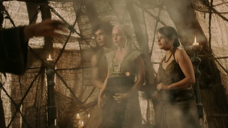 Let me kill this witch.- Kill her and you kill your khal