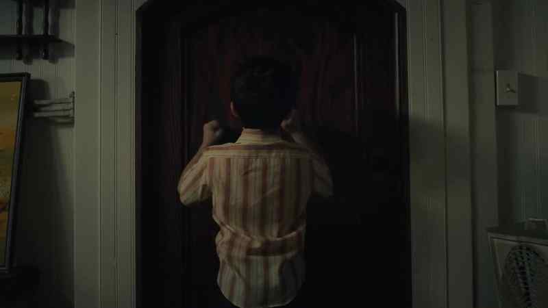 Let me out! Mikey! Mikey!