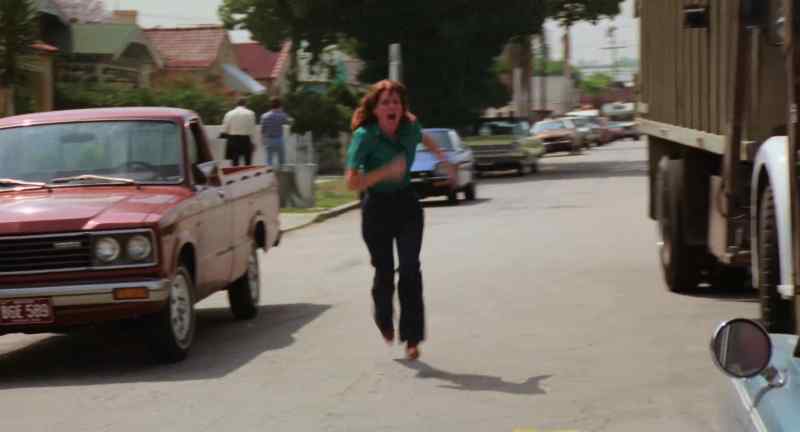 Let me out! - Move your car!