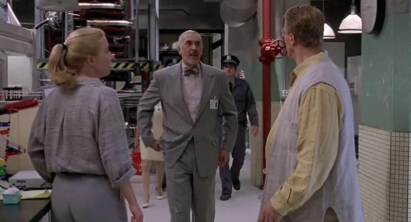 Let me shake hands with the Man Who Would Be Mom