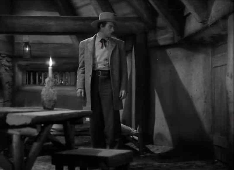 Let him stew for a while. - Well, I'm goin' down there now