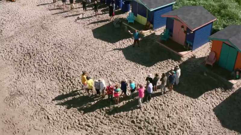 Let the sand fly!