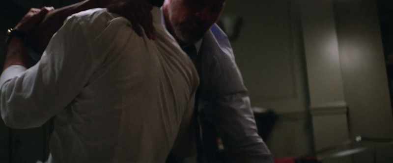Let's get you up. Come on, let's go. Sit up. - (groans)