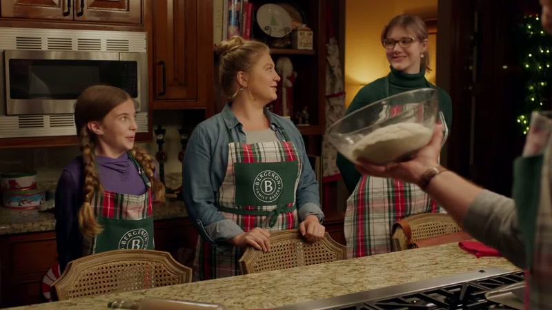Let's talk dough. - Ooooh!