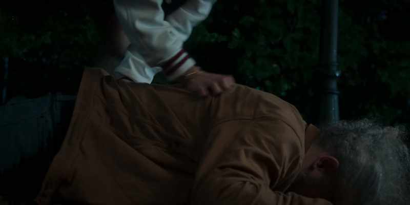 Letty, let's go! Come on. Get away from him. Let's go!