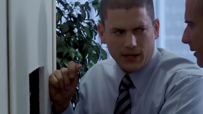 Lf I can hear him, he's gonna hear the drill. - We can do it manually