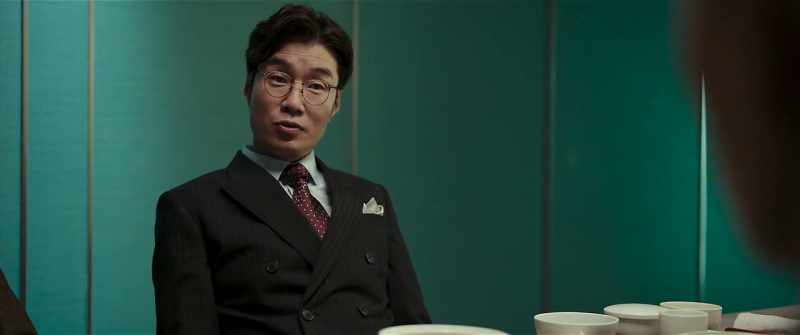 Lieutenant Cho is preparing to catch Lee Min-suk