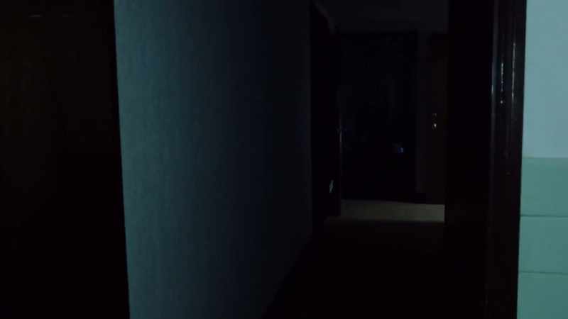 [light continues switching on and off]