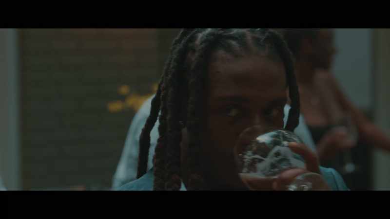 (light hiphop music)