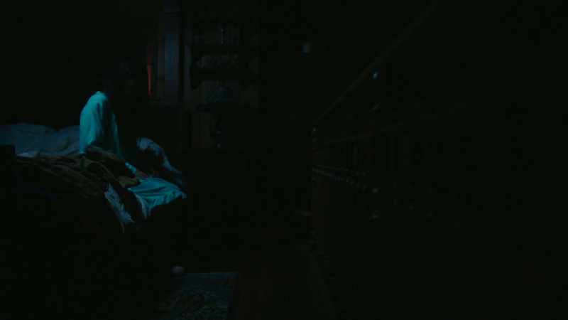 [Light rattle]
