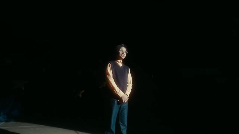 �� Lights down, listen to the sound ♪