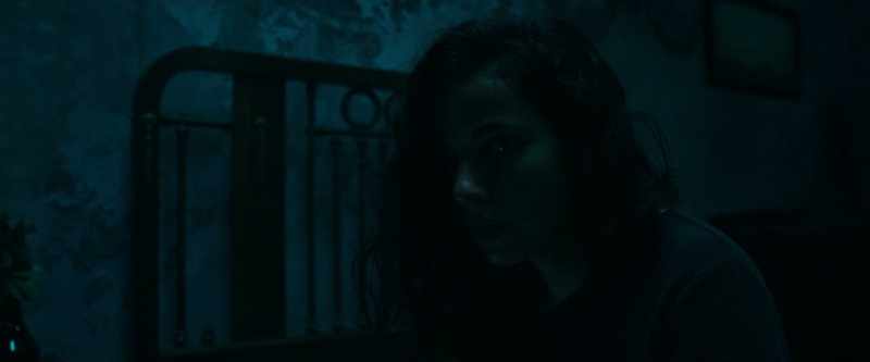 [lights flickering]
