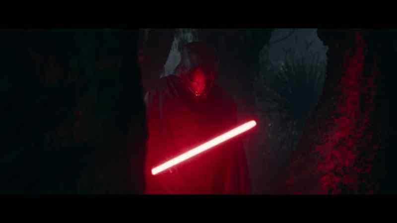 [lightsaber humming]