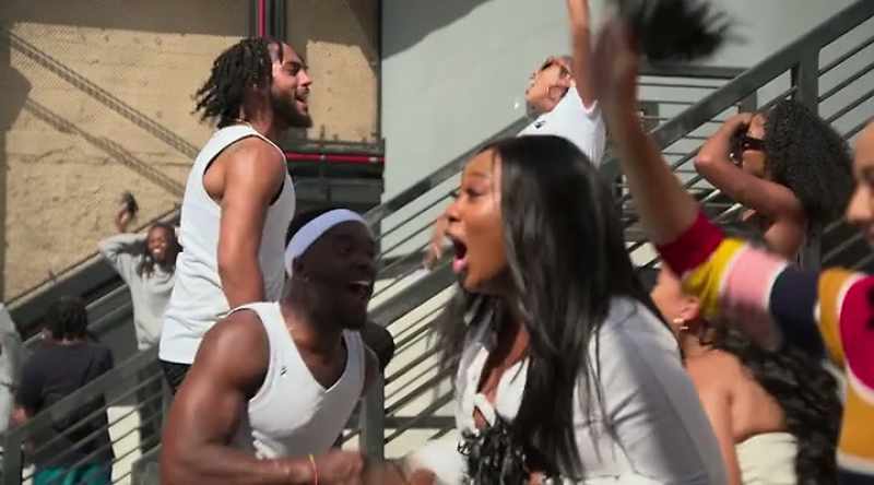 �� Like the twerk team ♪