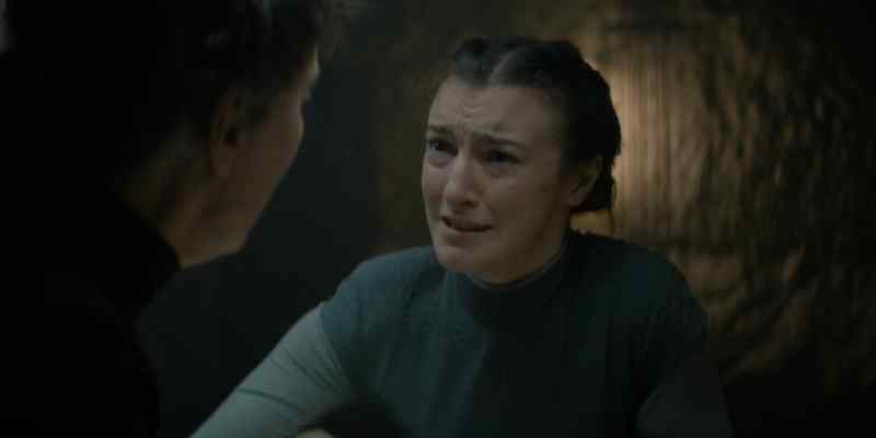 Lila: Let go of me! - This is survival?!