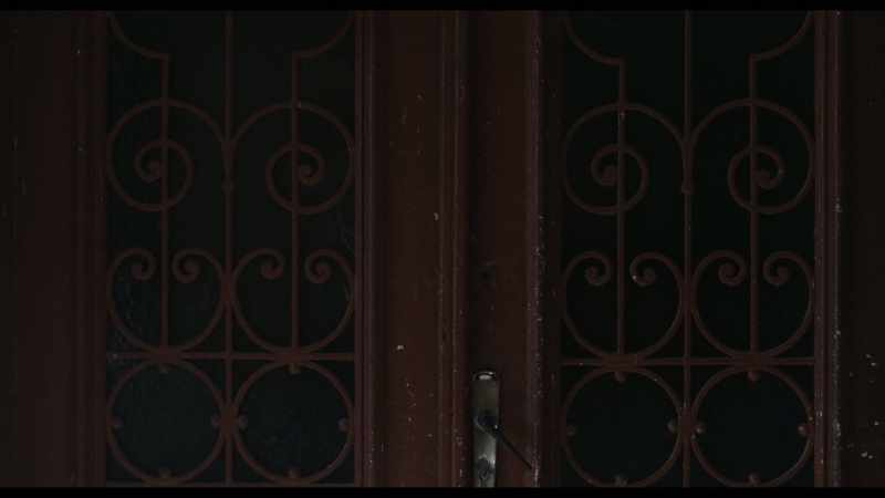 [lilting stinger]