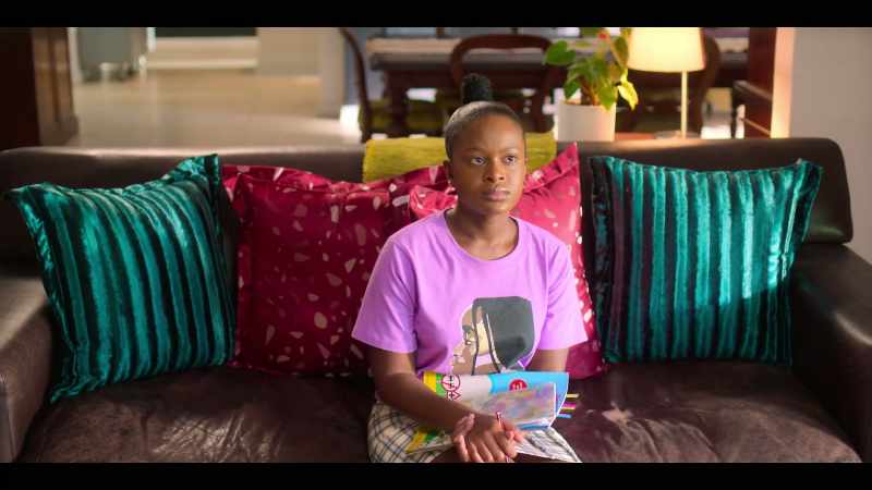 [Lily] We're going to the beach! [screams]