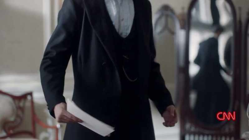 �� LINCOLN LIKED READING ALOUD