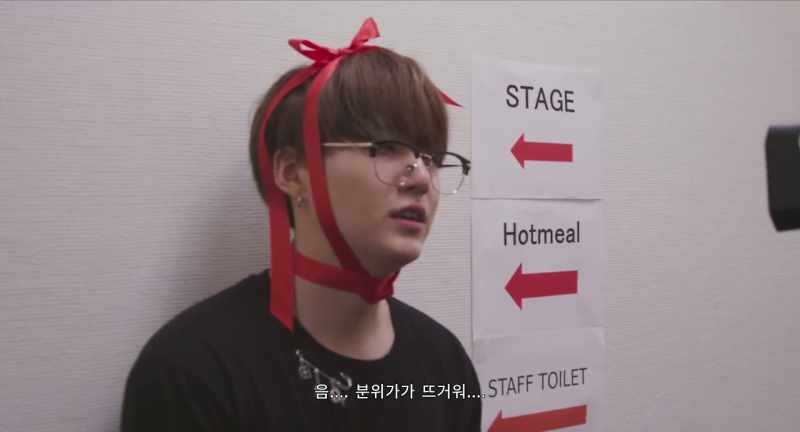 Line:0% The atmosphere is hot