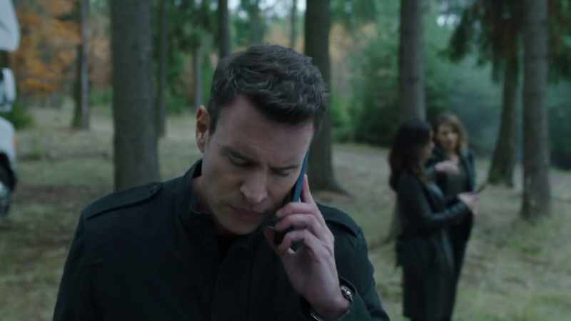 [ Line ringing ]
