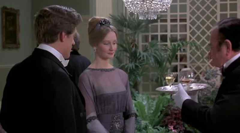 Liqueur, madam. - Thank you