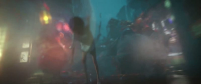 (liquid splashing)