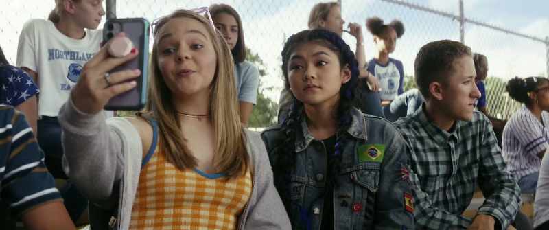 Lizzie with Maya. Nine o'clock. (BURPS)