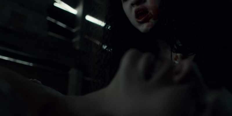 [Loa growls] - Aah!