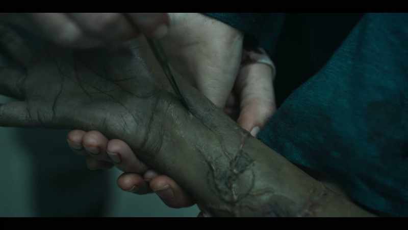( Logan grunting )
