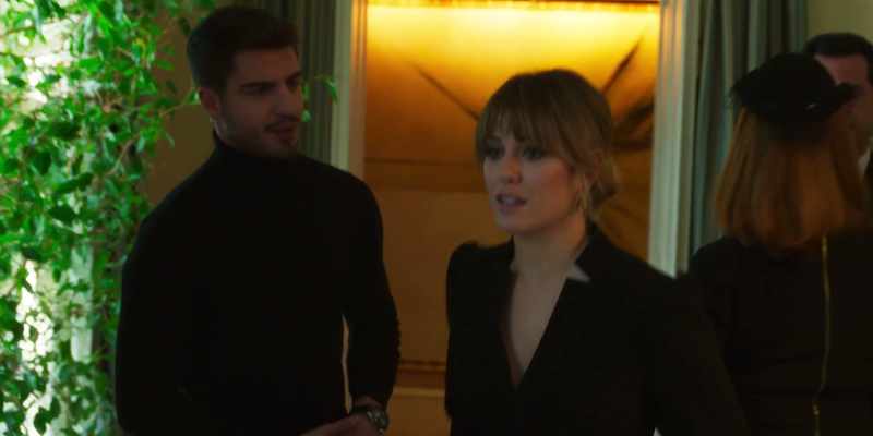 Long time, no see. You still in New York? -Yeah