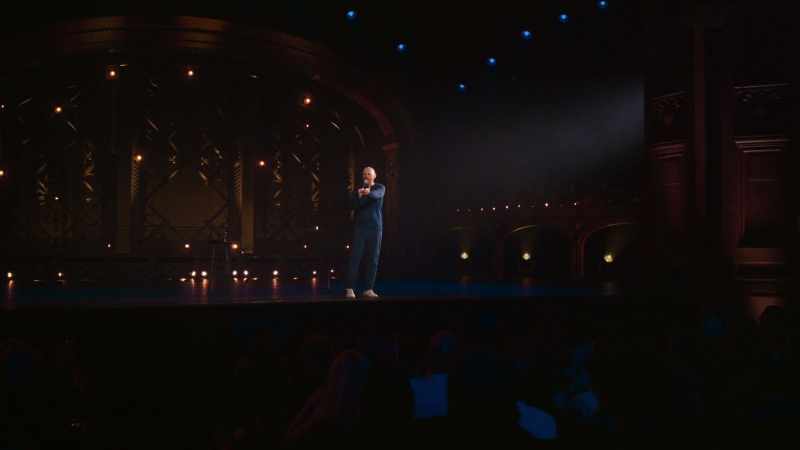 Look at you guys! People applauding