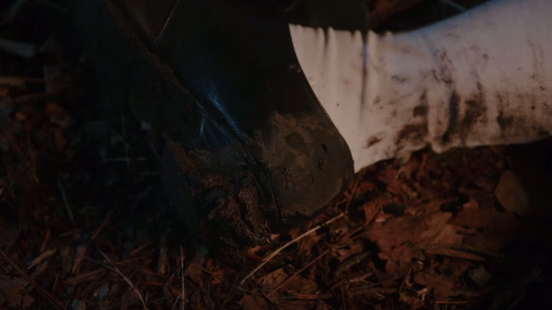 Look at how much mud he's got on his heels. Why?