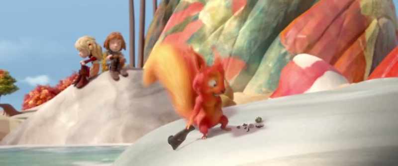 Look at that squirrel Ylvi