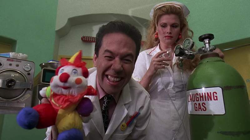 Look at the funny Mr Clowny