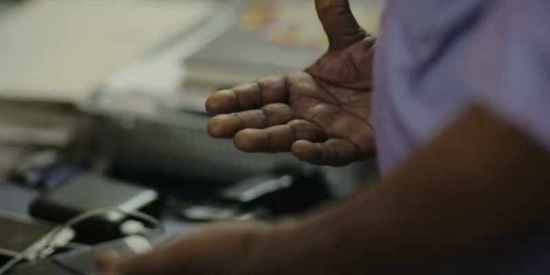 Look at the injuries on the right thumb