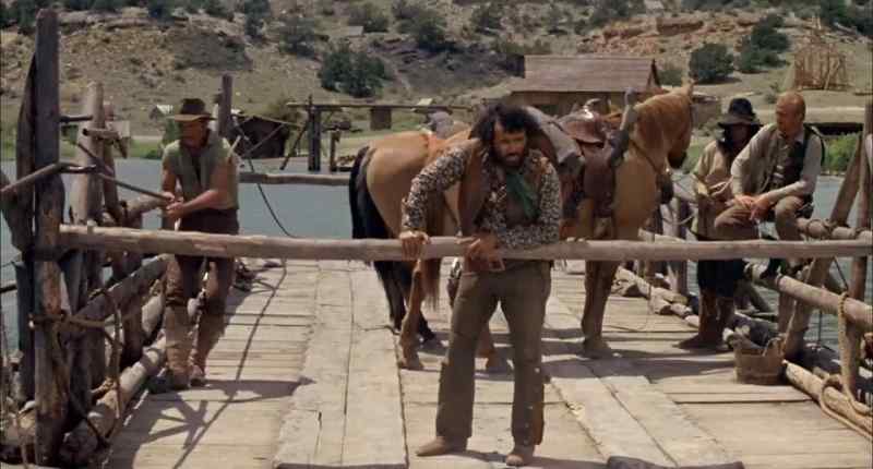 Look at this, senor. Look at the water
