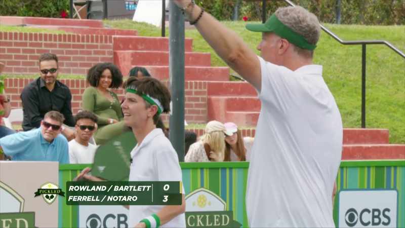 LOOK AT THIS, WILL FERRELL CALLING HIS TEAMMATE'S BALL OUT